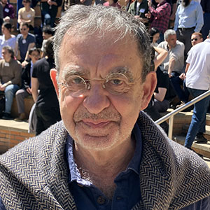 /3199_Poggio_IMG_1927_portrait.jpg